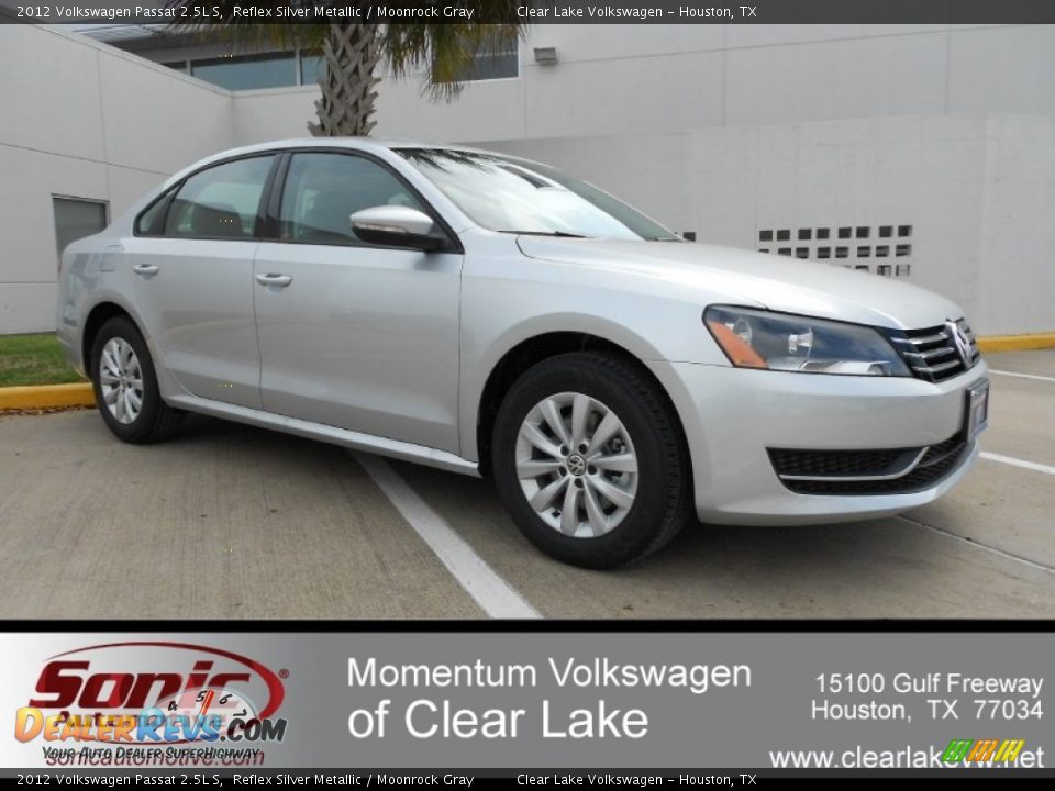 2012 Volkswagen Passat 2.5L S Reflex Silver Metallic / Moonrock Gray Photo #1