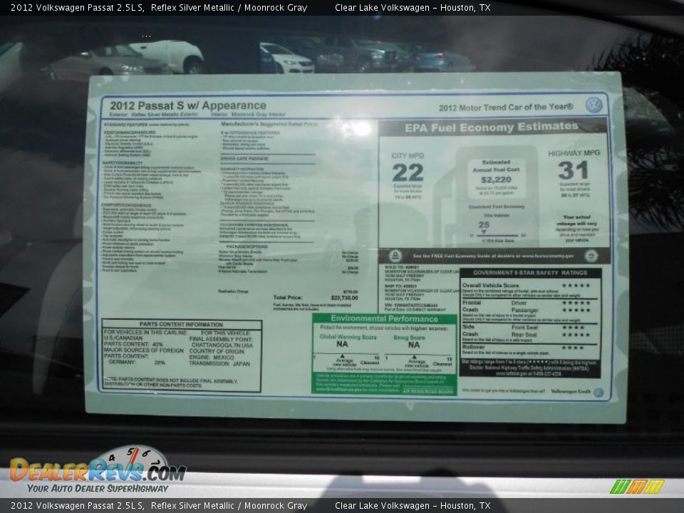 2012 Volkswagen Passat 2.5L S Reflex Silver Metallic / Moonrock Gray Photo #20