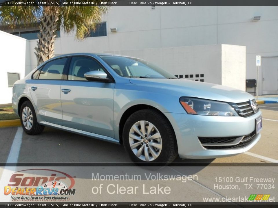 2012 Volkswagen Passat 2.5L S Glacier Blue Metallic / Titan Black Photo #1