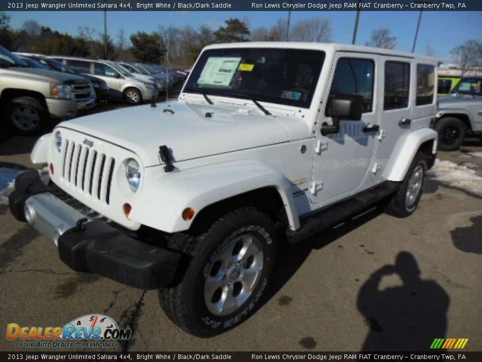 2013 Jeep Wrangler Unlimited Sahara 4x4 Bright White / Black/Dark Saddle Photo #2