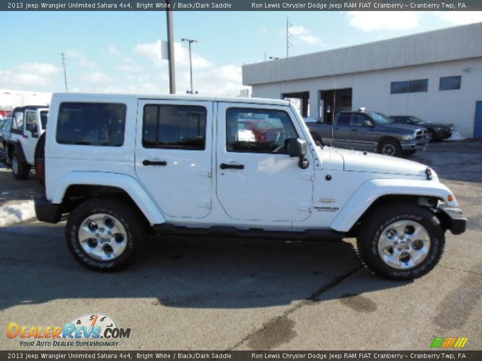 2013 Jeep Wrangler Unlimited Sahara 4x4 Bright White / Black/Dark Saddle Photo #5
