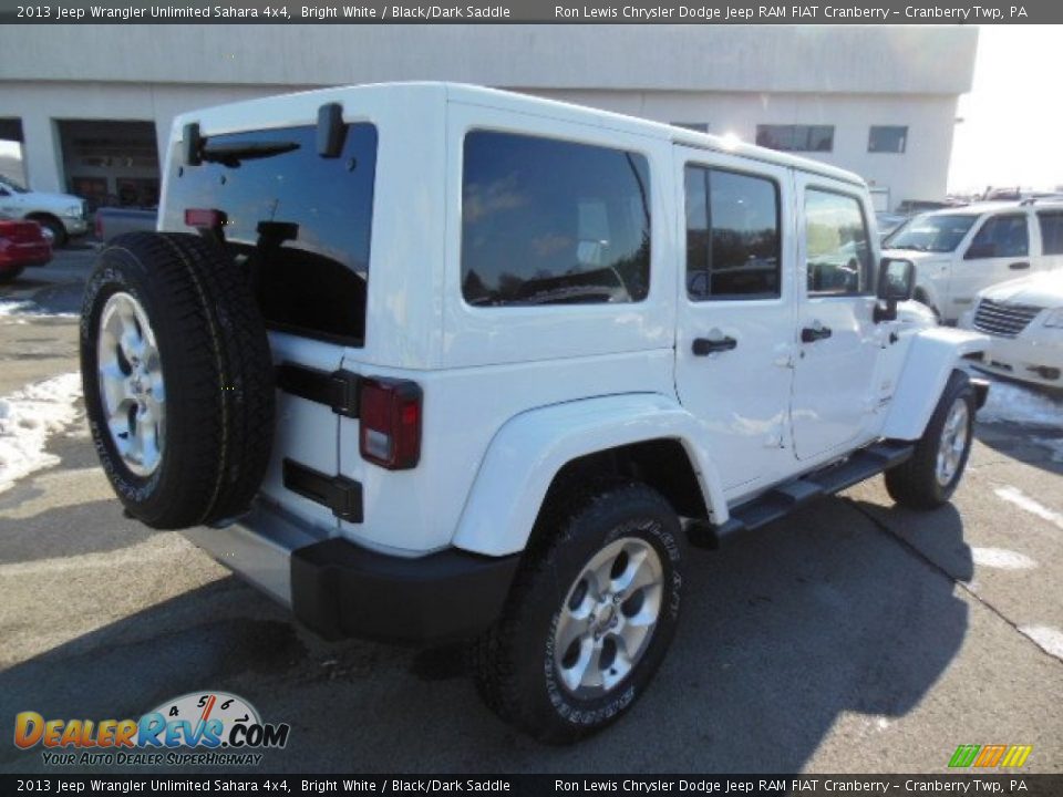 2013 Jeep Wrangler Unlimited Sahara 4x4 Bright White / Black/Dark Saddle Photo #6