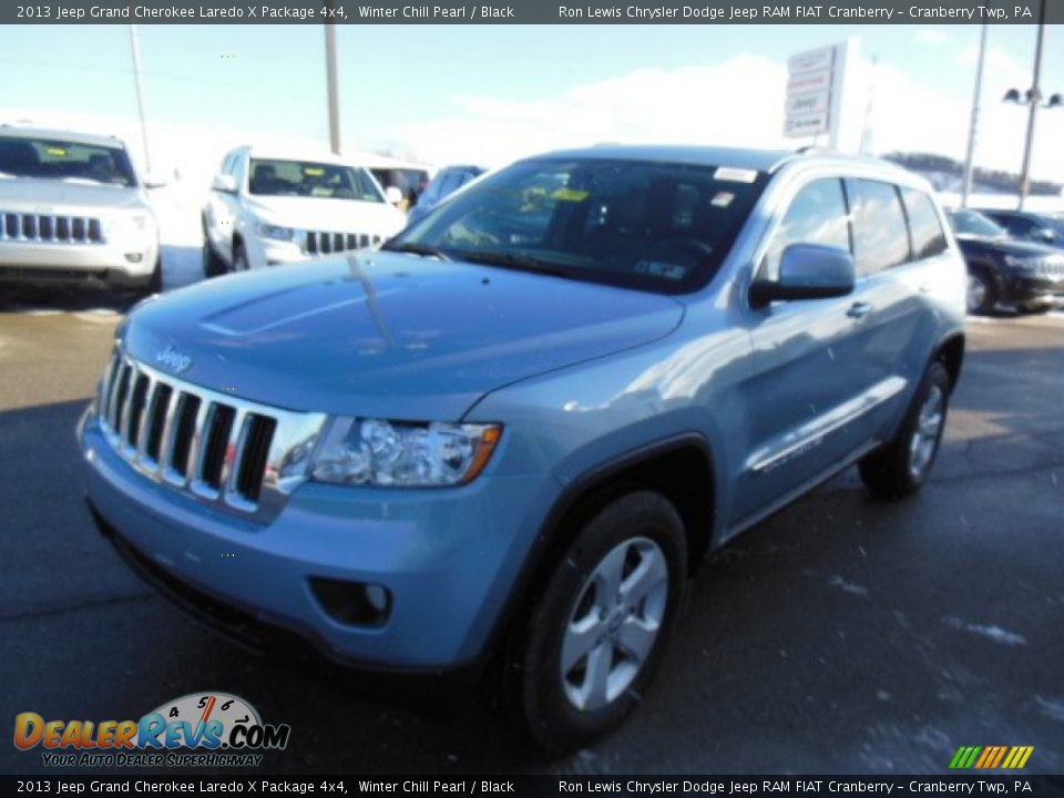 2013 Jeep Grand Cherokee Laredo X Package 4x4 Winter Chill Pearl / Black Photo #2