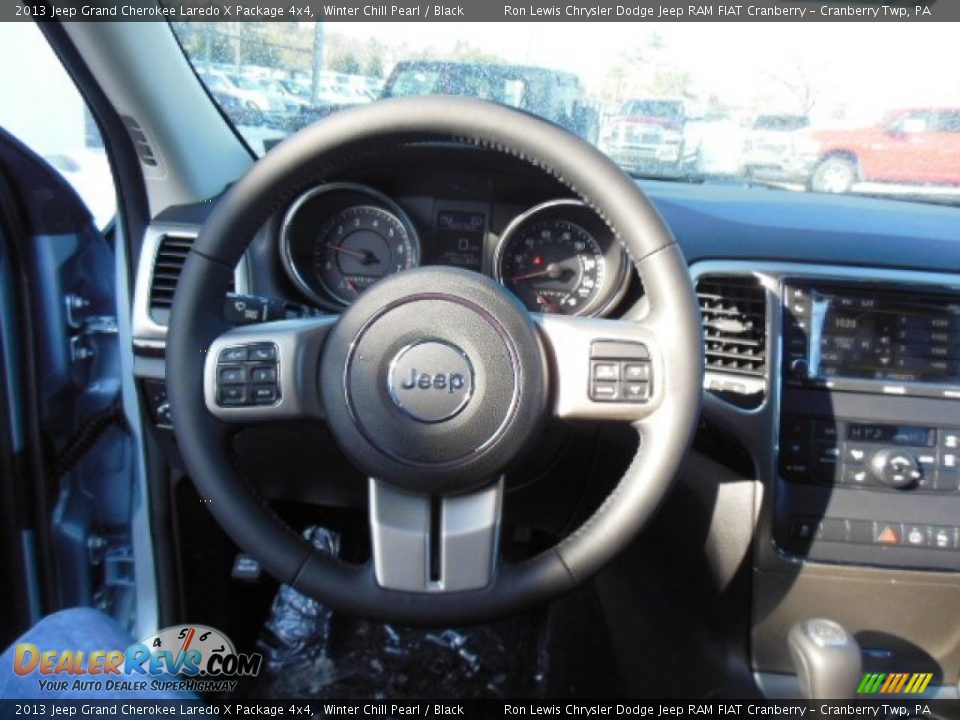 2013 Jeep Grand Cherokee Laredo X Package 4x4 Winter Chill Pearl / Black Photo #19