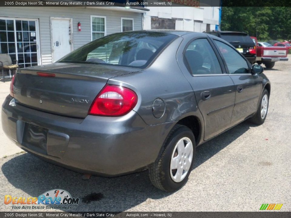 2005 Dodge Neon SE Mineral Gray Metallic / Dark Slate Gray Photo #4