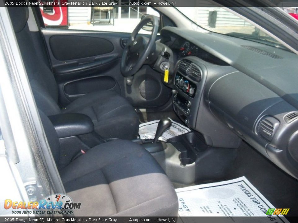 2005 Dodge Neon SE Mineral Gray Metallic / Dark Slate Gray Photo #9