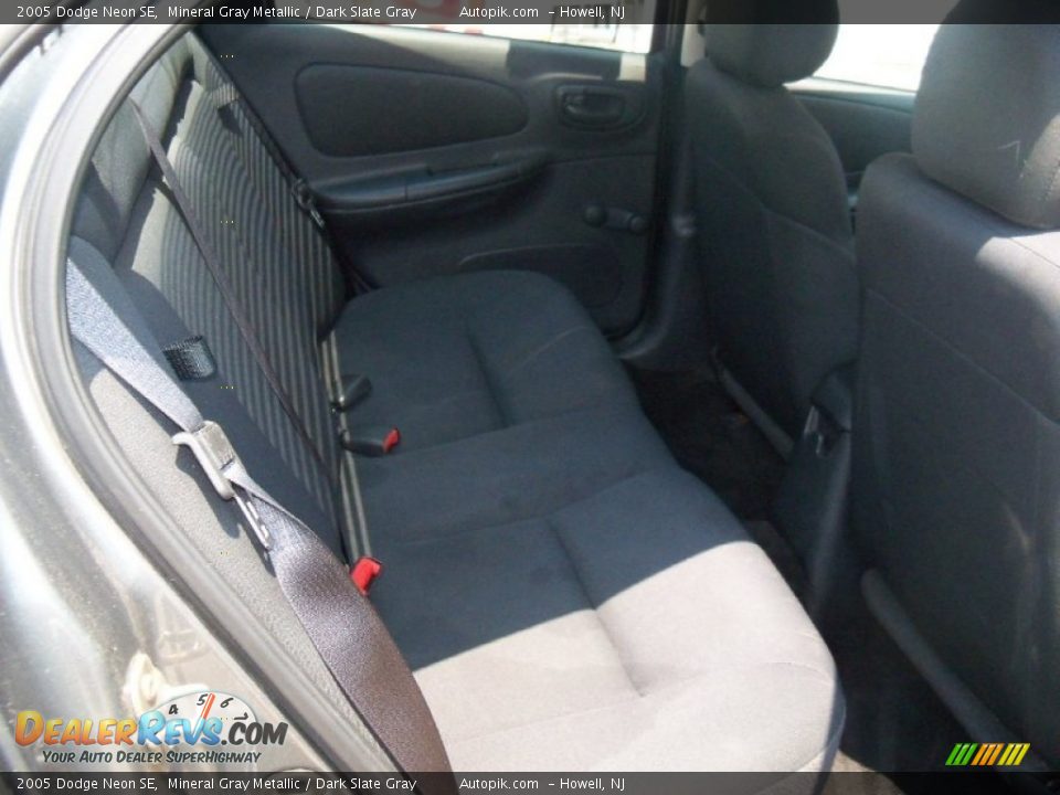 2005 Dodge Neon SE Mineral Gray Metallic / Dark Slate Gray Photo #10