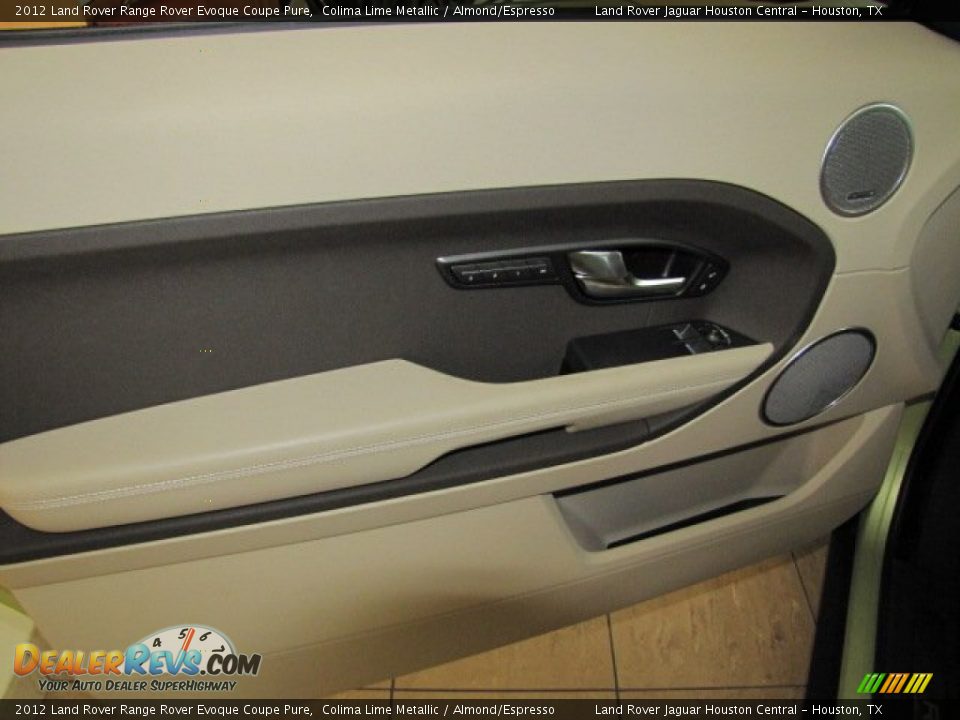 Door Panel of 2012 Land Rover Range Rover Evoque Coupe Pure Photo #12