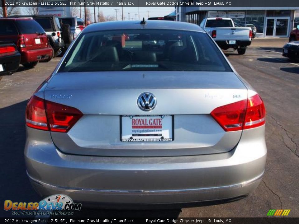 2012 Volkswagen Passat 2.5L SEL Platinum Gray Metallic / Titan Black Photo #6