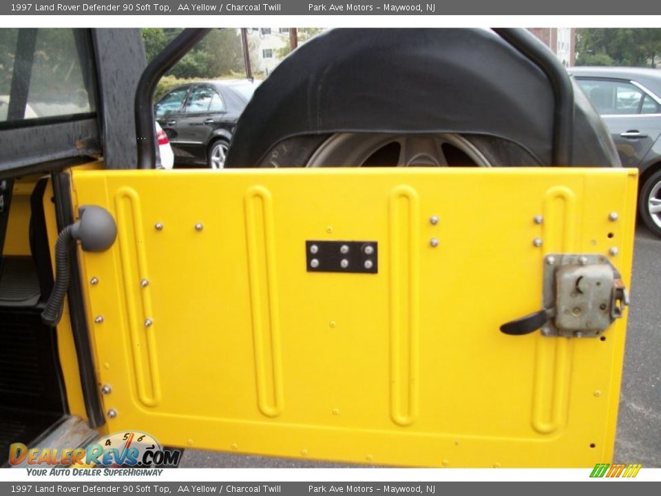 Door Panel of 1997 Land Rover Defender 90 Soft Top Photo #20