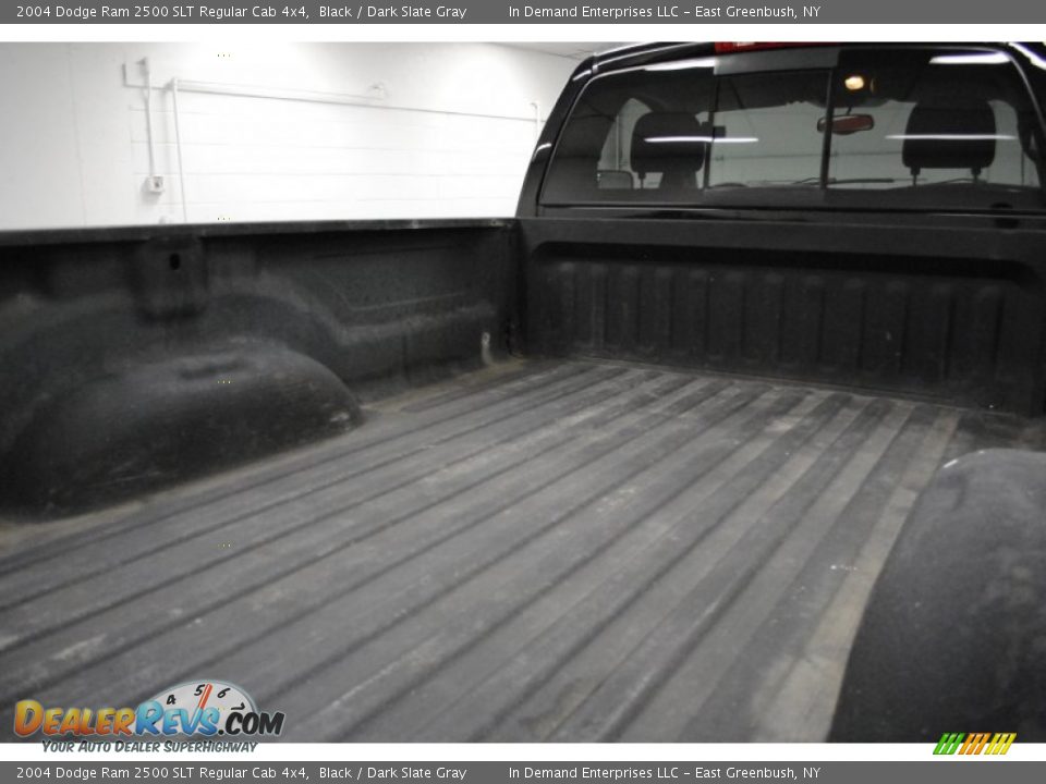 2004 Dodge Ram 2500 SLT Regular Cab 4x4 Black / Dark Slate Gray Photo #32