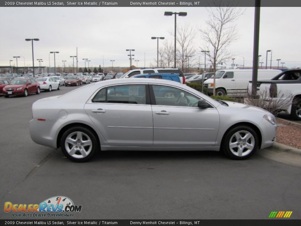 2009 Chevrolet Malibu LS Sedan Silver Ice Metallic / Titanium Photo #8