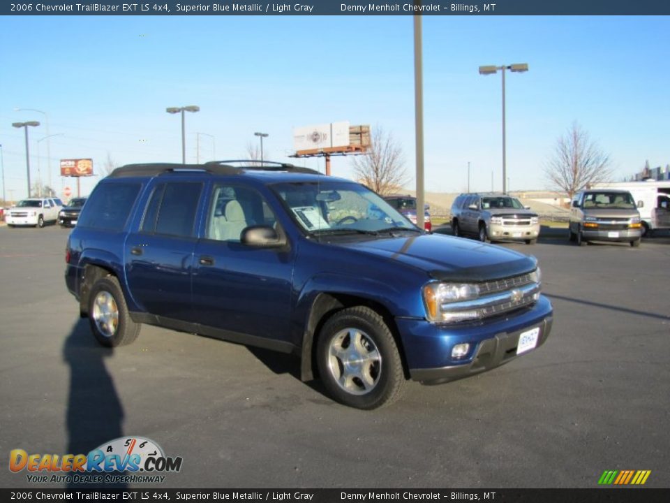 2006 Chevrolet TrailBlazer EXT LS 4x4 Superior Blue Metallic / Light Gray Photo #1