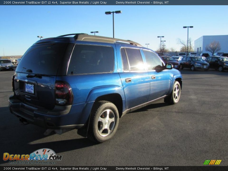 2006 Chevrolet TrailBlazer EXT LS 4x4 Superior Blue Metallic / Light Gray Photo #7