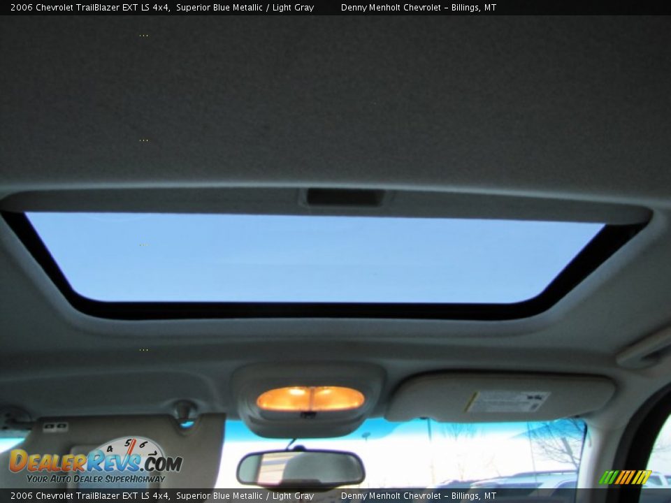 2006 Chevrolet TrailBlazer EXT LS 4x4 Superior Blue Metallic / Light Gray Photo #12