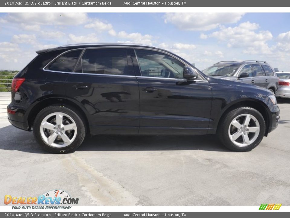 2010 Audi Q5 3.2 quattro Brilliant Black / Cardamom Beige Photo #10