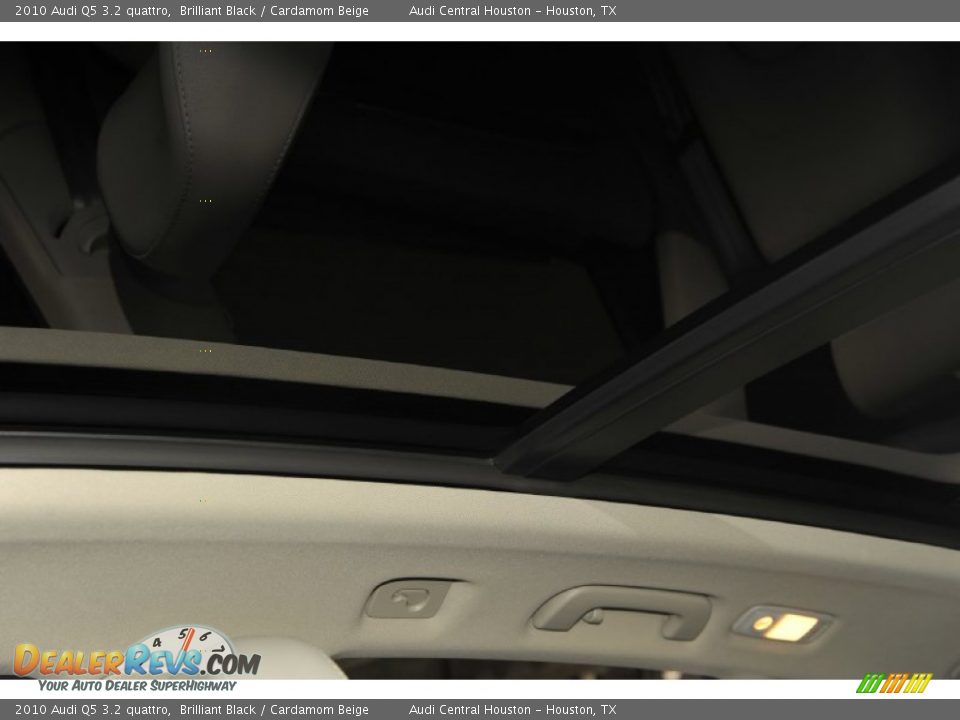 2010 Audi Q5 3.2 quattro Brilliant Black / Cardamom Beige Photo #24