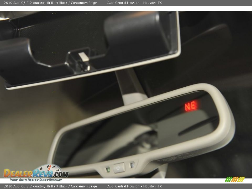 2010 Audi Q5 3.2 quattro Brilliant Black / Cardamom Beige Photo #26