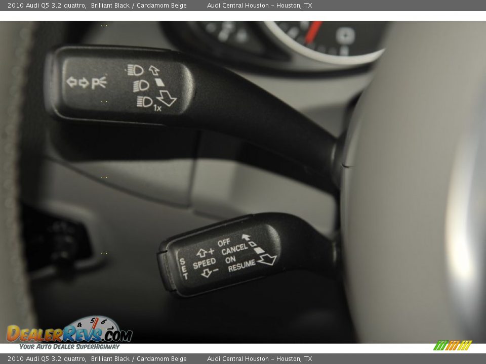 2010 Audi Q5 3.2 quattro Brilliant Black / Cardamom Beige Photo #28