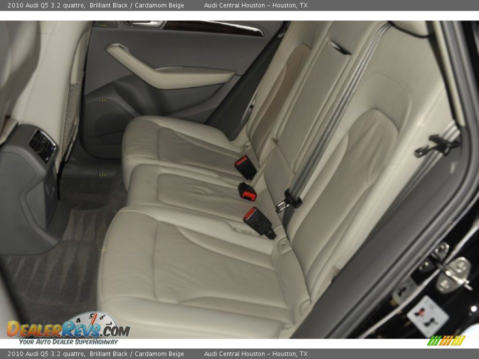 2010 Audi Q5 3.2 quattro Brilliant Black / Cardamom Beige Photo #30