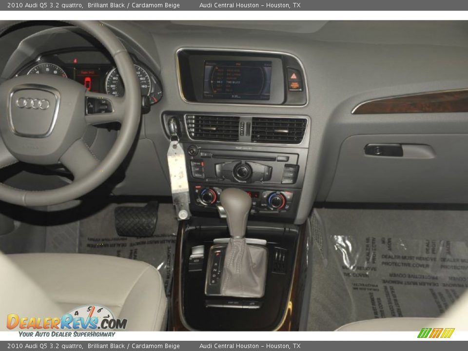 2010 Audi Q5 3.2 quattro Brilliant Black / Cardamom Beige Photo #35