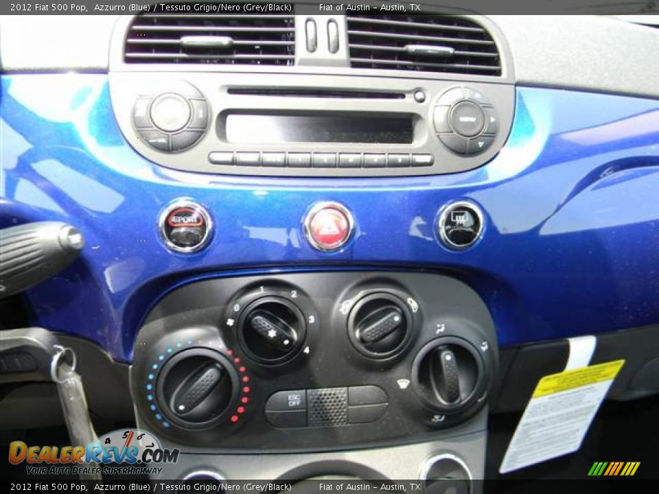 Controls of 2012 Fiat 500 Pop Photo #8