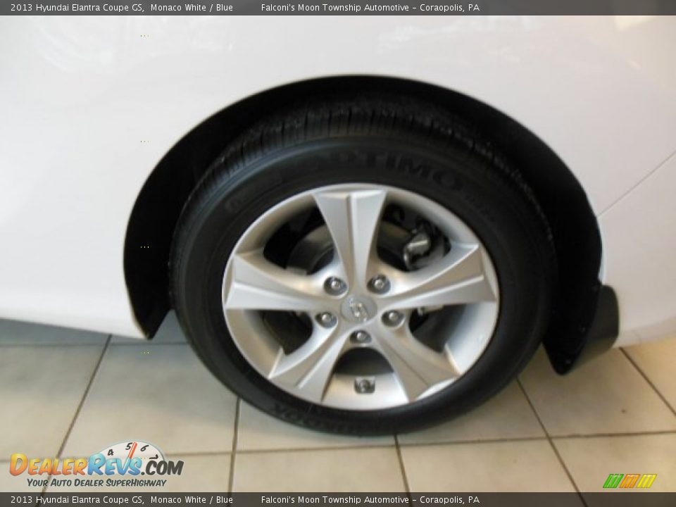 2013 Hyundai Elantra Coupe GS Monaco White / Blue Photo #9