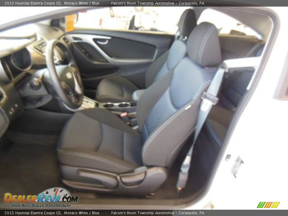 2013 Hyundai Elantra Coupe GS Monaco White / Blue Photo #11