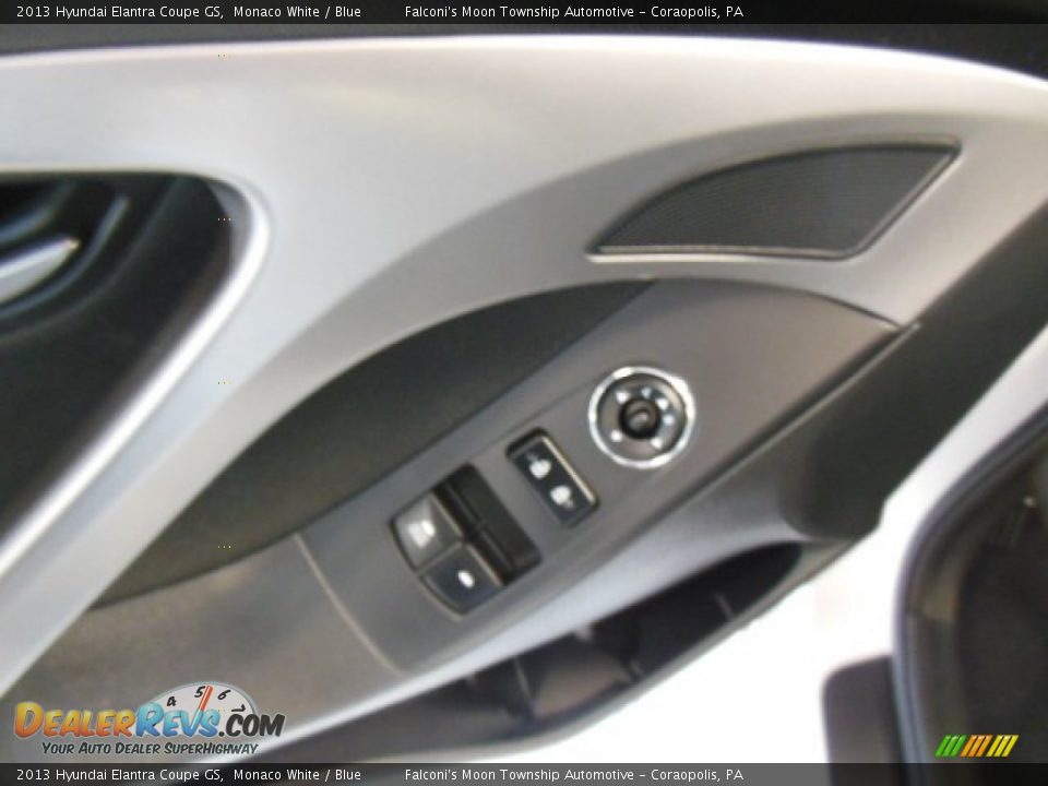 2013 Hyundai Elantra Coupe GS Monaco White / Blue Photo #16