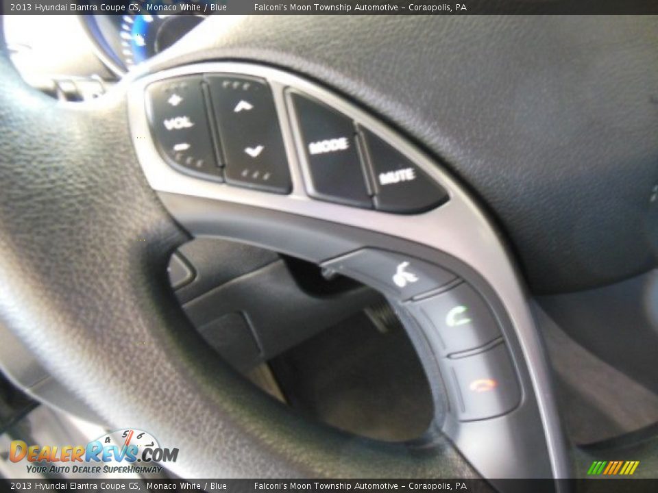 2013 Hyundai Elantra Coupe GS Monaco White / Blue Photo #23