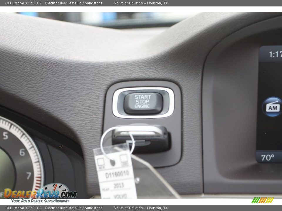 2013 Volvo XC70 3.2 Electric Silver Metallic / Sandstone Photo #20