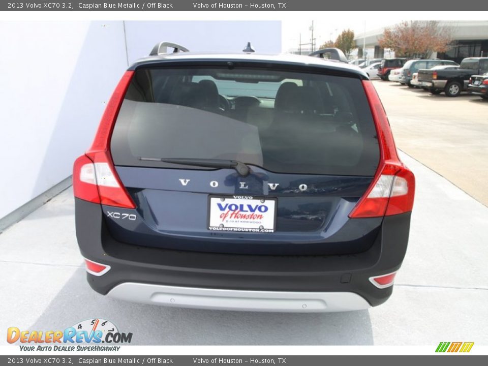 2013 Volvo XC70 3.2 Caspian Blue Metallic / Off Black Photo #5