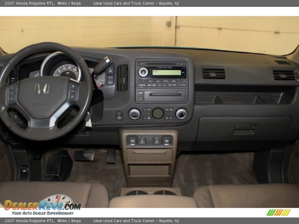 2007 Honda Ridgeline RTL White / Beige Photo #6