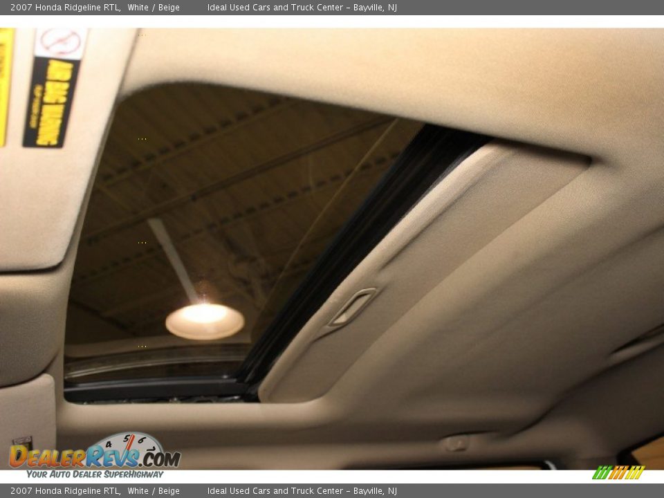 2007 Honda Ridgeline RTL White / Beige Photo #9