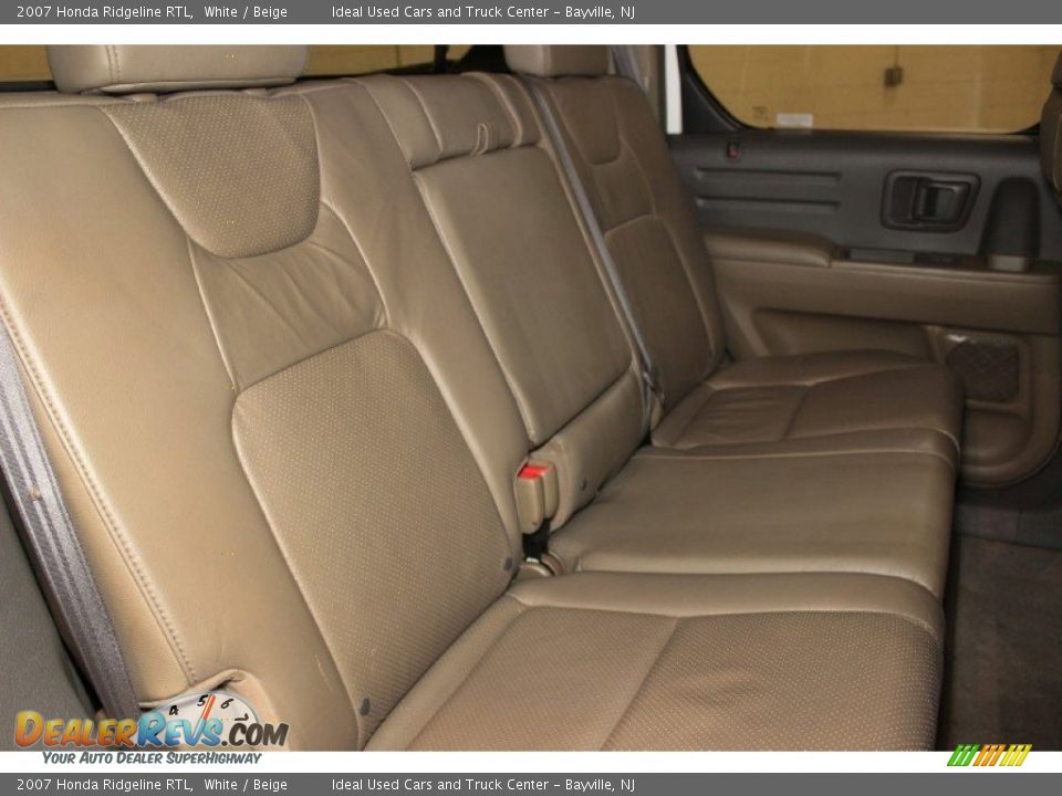 2007 Honda Ridgeline RTL White / Beige Photo #12