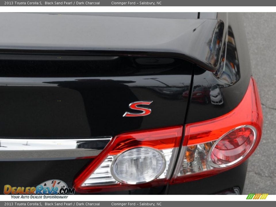 2013 Toyota Corolla S Black Sand Pearl / Dark Charcoal Photo #20