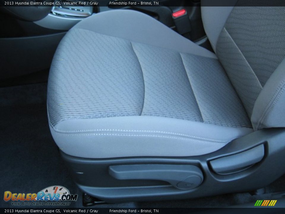2013 Hyundai Elantra Coupe GS Volcanic Red / Gray Photo #14