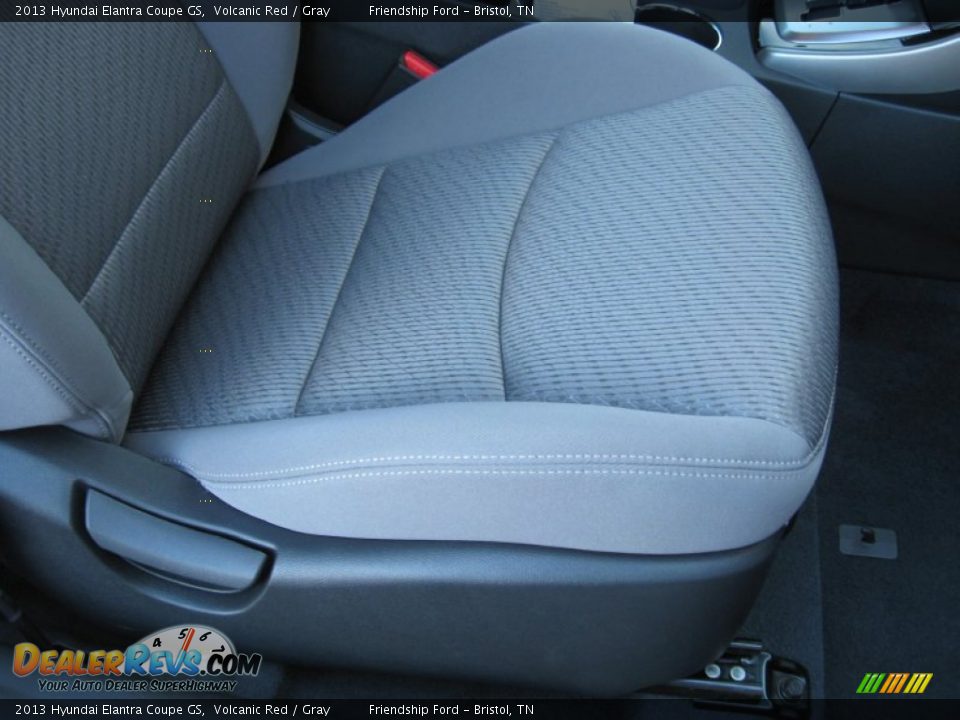 2013 Hyundai Elantra Coupe GS Volcanic Red / Gray Photo #19