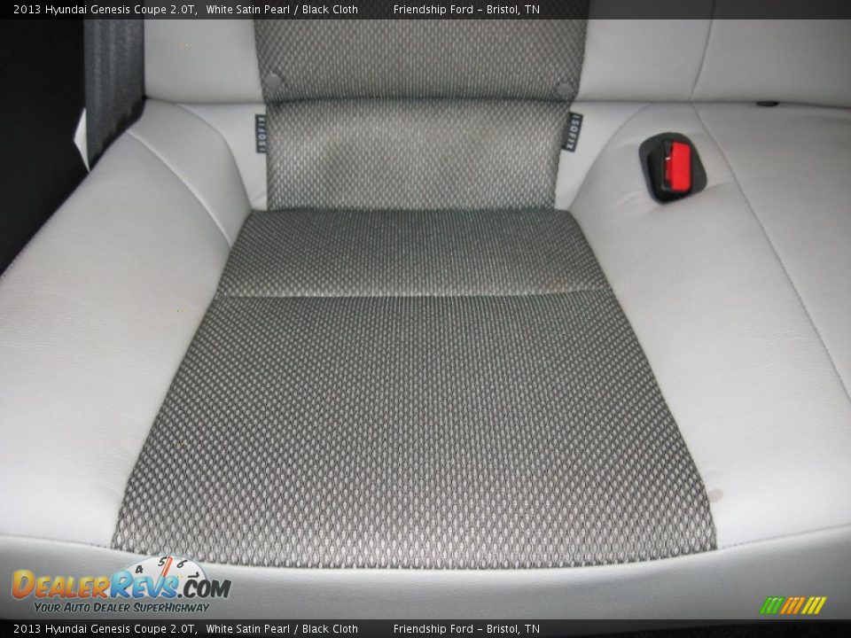2013 Hyundai Genesis Coupe 2.0T White Satin Pearl / Black Cloth Photo #13