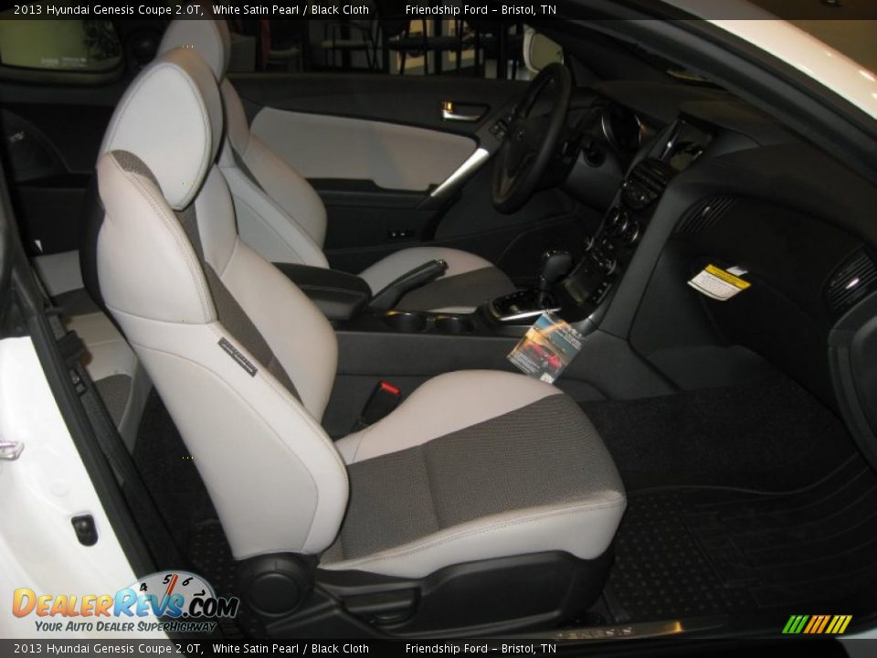 2013 Hyundai Genesis Coupe 2.0T White Satin Pearl / Black Cloth Photo #14