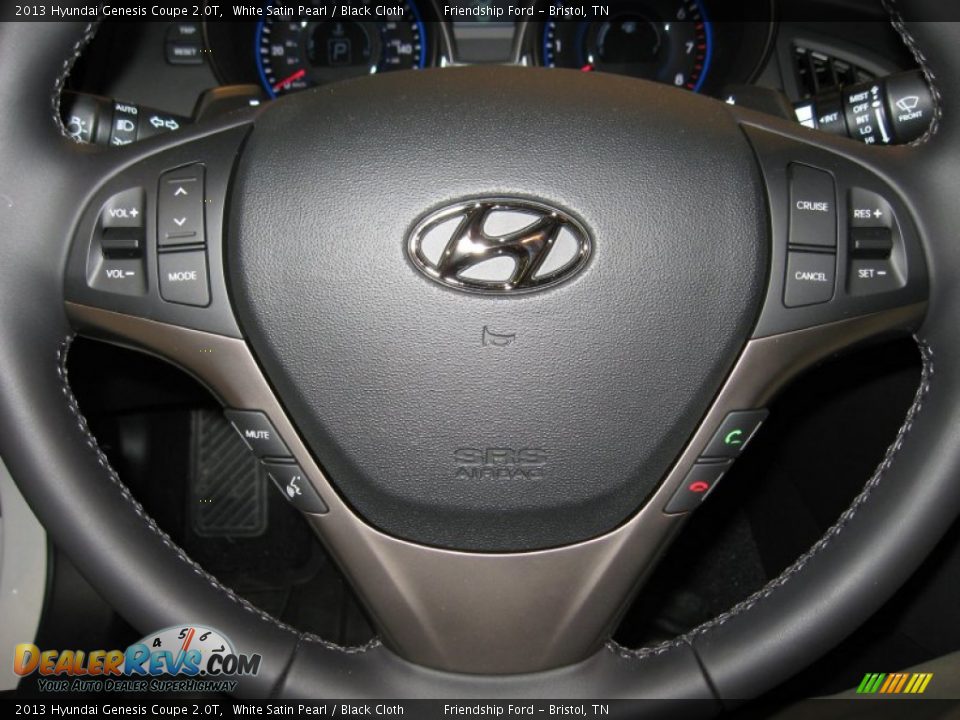 2013 Hyundai Genesis Coupe 2.0T White Satin Pearl / Black Cloth Photo #24