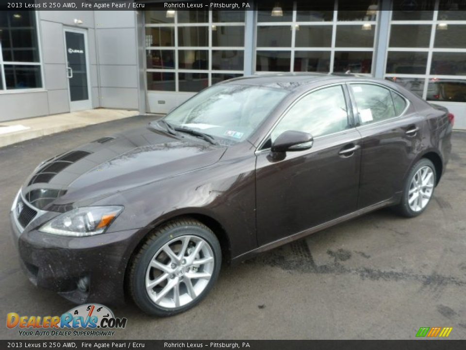 Front 3/4 View of 2013 Lexus IS 250 AWD Photo #7