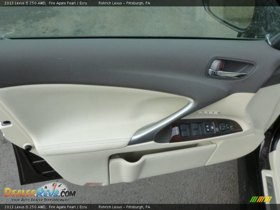 Door Panel of 2013 Lexus IS 250 AWD Photo #13