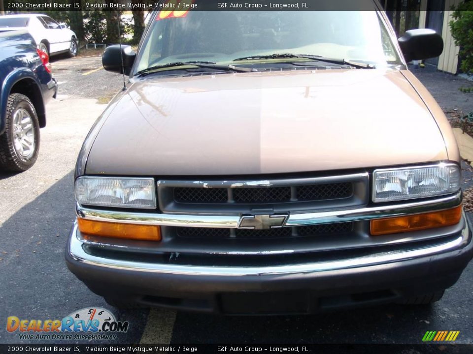 2000 Chevrolet Blazer LS Medium Beige Mystique Metallic / Beige Photo #3