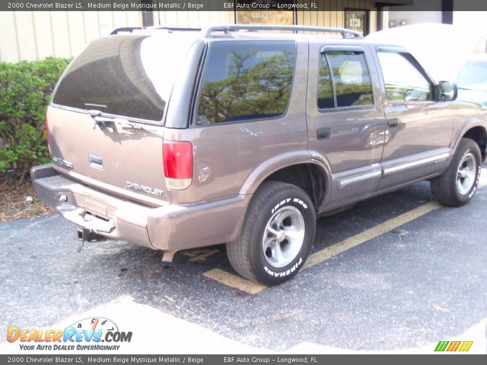 2000 Chevrolet Blazer LS Medium Beige Mystique Metallic / Beige Photo #5