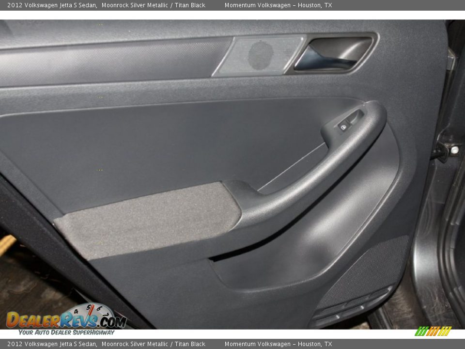 2012 Volkswagen Jetta S Sedan Moonrock Silver Metallic / Titan Black Photo #18