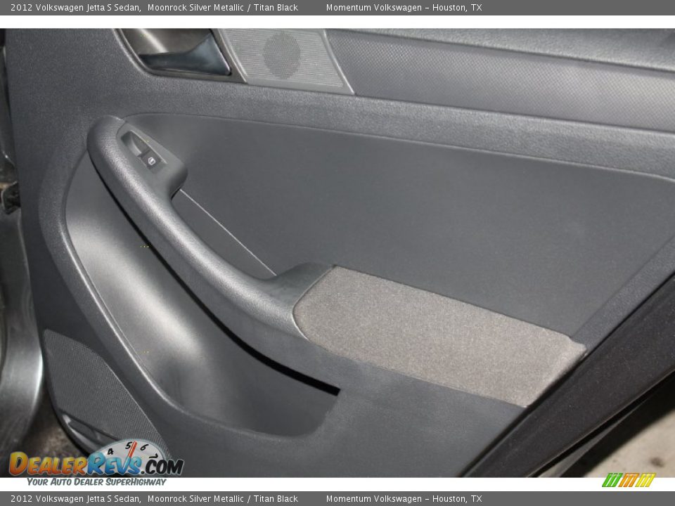 2012 Volkswagen Jetta S Sedan Moonrock Silver Metallic / Titan Black Photo #24