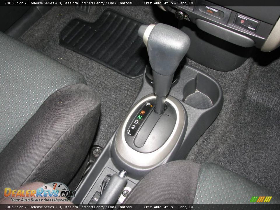 2006 Scion xB Release Series 4.0 Shifter Photo #16