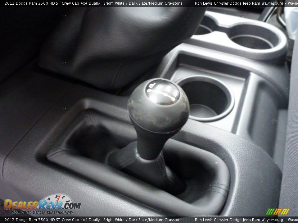 2012 Dodge Ram 3500 HD ST Crew Cab 4x4 Dually Bright White / Dark Slate/Medium Graystone Photo #18