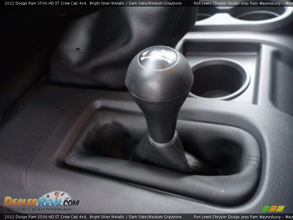 2012 Dodge Ram 3500 HD ST Crew Cab 4x4 Bright Silver Metallic / Dark Slate/Medium Graystone Photo #18